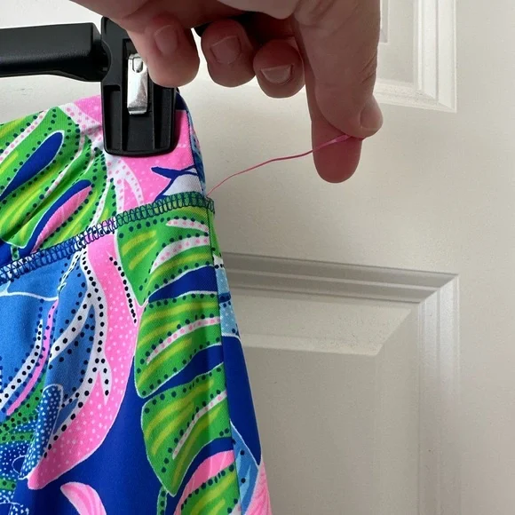 Lilly Pulitzer Blue Beleaf In Yourself AILA LUXLETIC SKORT Size M - Picture 4 of 10